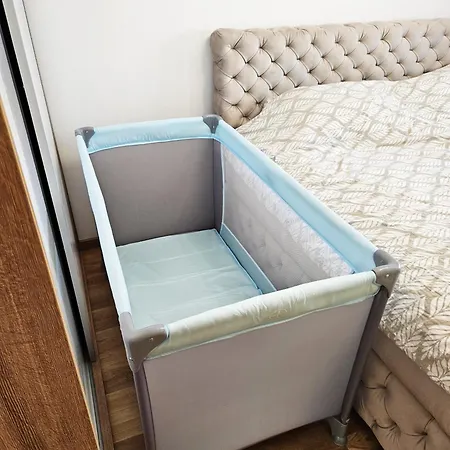 Square Garden 32 アパート ノヴィ・サド