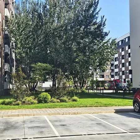 Square Garden 32 アパート