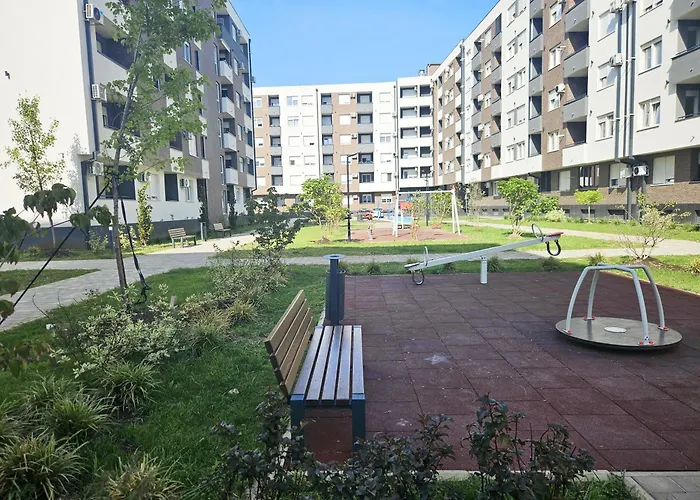 Square Garden 32 公寓